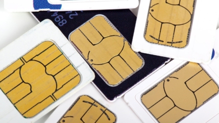 For many mobile users, the appeal of a cheaper phone plan is often offset by concerns about coverage, hidden fees, or poor customer support. 1pMobile takes a different approach. Rather than competing on flashy bundles or limited-time deals, the brand focuses on straightforward pricing, strong network access, and flexibility. It is a model that resonates with people who want control over their mobile costs without compromising reliability. Built on EE’s network, 1pMobile positions itself as a practical alternative to traditional contracts. Its service is designed for users who value transparency and simplicity, whether they are light users, frequent travellers, or those simply tired of overpaying for unused data.