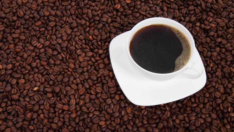 Your morning coffee is not merely caffeine delivery—it represents a ritual, a moment of intention before the day's chaos, a small luxury determining your entire morning experience. Yet most people approach coffee selection haphazardly, purchasing whatever appears convenient without understanding quality differences or how those differences affect daily satisfaction. The gap between mediocre coffee and exceptional coffee is substantial. Exceptional coffee tastes rich, complex, nuanced, and genuinely enjoyable. Mediocre coffee tastes bitter, flat, and forgettable, often tolerated only for its caffeine delivery. Koffie voor Deel recognizes this distinction and sources exceptional coffee beans from global origins, ensuring that your daily morning ritual delivers genuine pleasure alongside energy. Understanding coffee quality requires understanding where coffee comes from, how it is processed, and how specific origins produce distinct flavor profiles. Coffee quality begins with the bean. Not all coffee beans are equal. Altitude where coffee grows affects bean density and flavor complexity. Climate during growing season impacts sweetness and acidity balance. Soil composition influences mineral expression in the final cup. Koffie voor Deel sources beans from specific origins renowned for exceptional quality—Ethiopian highlands producing bright, fruity notes; Colombian mountains creating balanced, chocolatey complexity; Kenyan estates contributing floral, wine-like characteristics. The specific origin of your coffee directly determines what you taste in your cup. Mass-market coffee blends different origins indiscriminately, creating consistent mediocrity. Premium sourcing like Koffie voor Deel celebrates specific origins, honoring where exceptional beans grow and what terroir contributes to their character. When you purchase Koffie voor Deel beans, you are purchasing coffee with a story—a specific elevation, a particular climate, a distinct region where that coffee achieved excellence.